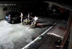 小伙爆料有一亿车的视频,小伙亲历现场，揭秘顶级奢华座驾