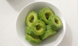 吃网红羊角蜜瓜,甜蜜诱惑，瓜界新宠