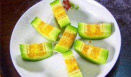 吃网红羊角蜜瓜,甜蜜诱惑，瓜界新宠