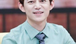 实名爆料何炅视频大全,实名爆料背后的真相与笑料