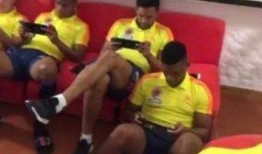 球员爆料世界杯视频,球员亲述赛场幕后故事