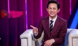 汪涵爆料何炅上班的视频,揭秘明星工作幕后