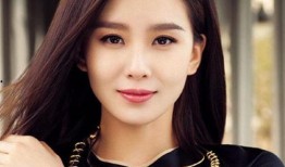 娱乐圈女的最新爆料明星,揭秘明星背后的惊人真相！